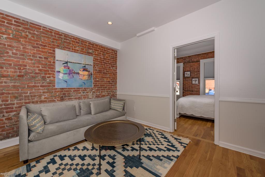 Апартаменти Deedee'S Downtown Flats Джерсі-Сіті Екстер'єр фото