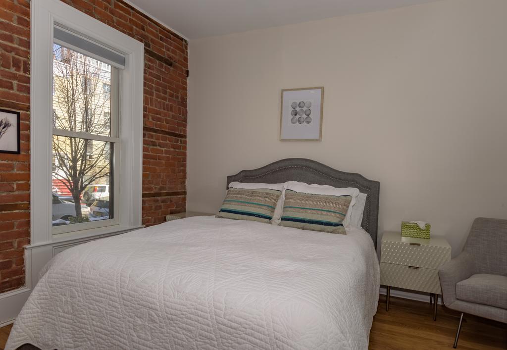Апартаменти Deedee'S Downtown Flats Джерсі-Сіті Екстер'єр фото