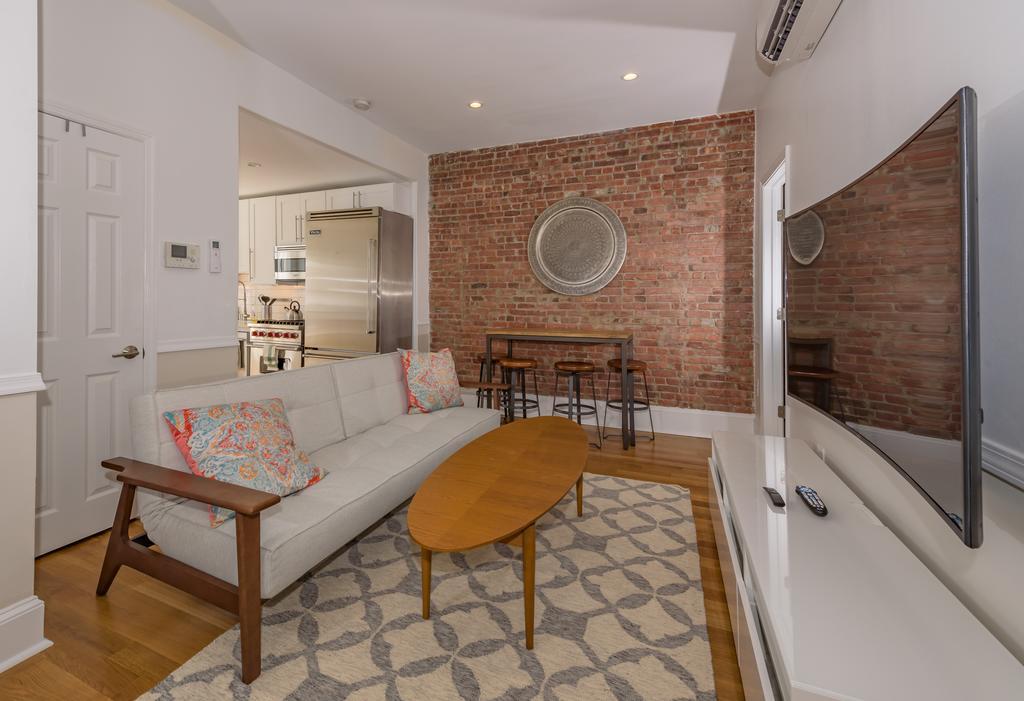 Апартаменти Deedee'S Downtown Flats Джерсі-Сіті Екстер'єр фото